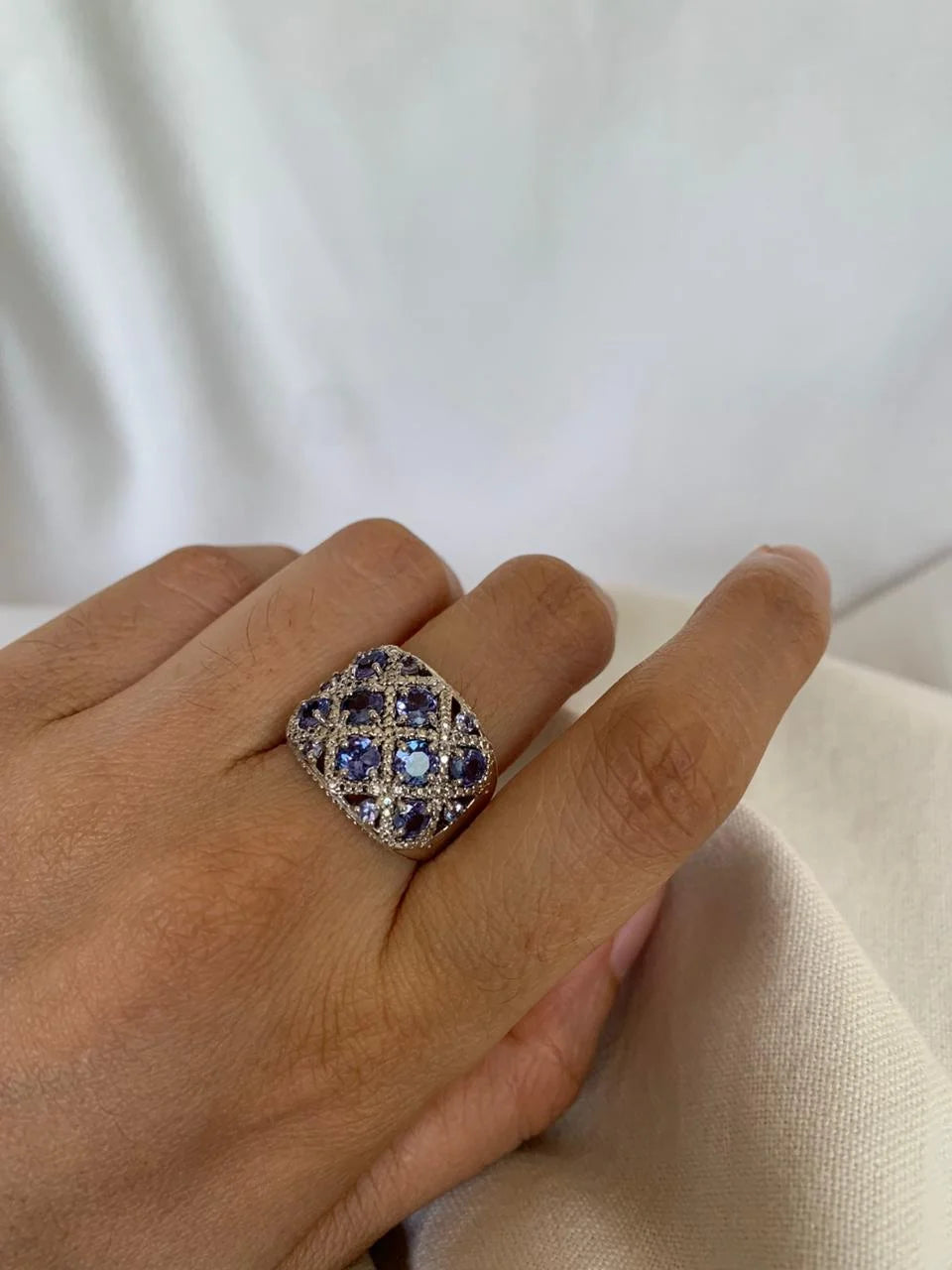 Tanzanite Ring, Gemstone Cluster 1.04 ct 925 Sterling Silver Ring M914694