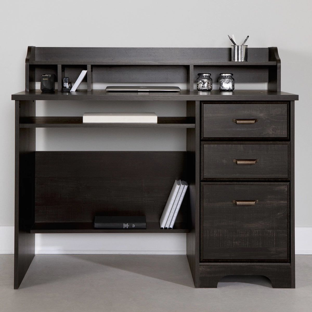Computer Desk with Hutch U458179